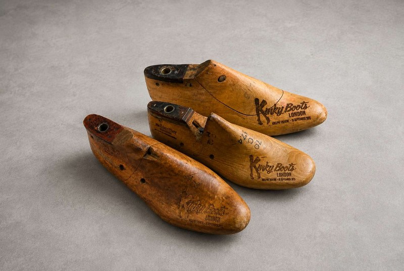 Laser Engraved Vintage Wooden Shoe Stretchers Kinky Boots Musical London Krintech Ltd