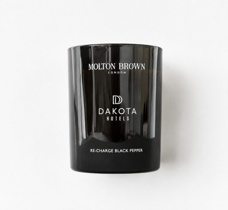 Molton Brown Dakota Hotels Re Glass Engraving Pepper Black Glass Candle